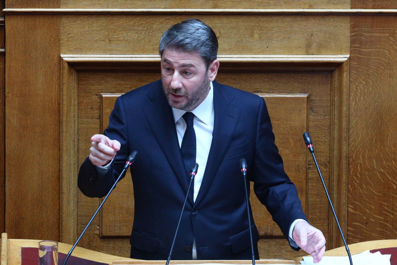 Ανδρουλάκης στη Βουλή: Παρακολουθήσαμε μια ακόμη παράσταση του πρωθυπουργού με τίτλο «Μητσοτάκης ο κυνηγημένος»