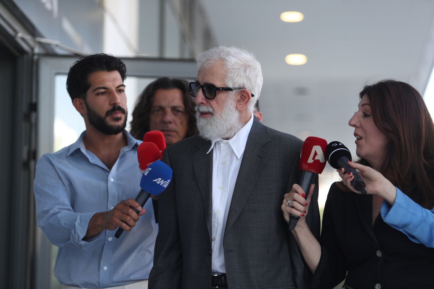 Τη Δευτέρα συνεχίζεται η απολογία Φιλιππίδη – Διέκοψε λόγω αδιαθεσίας