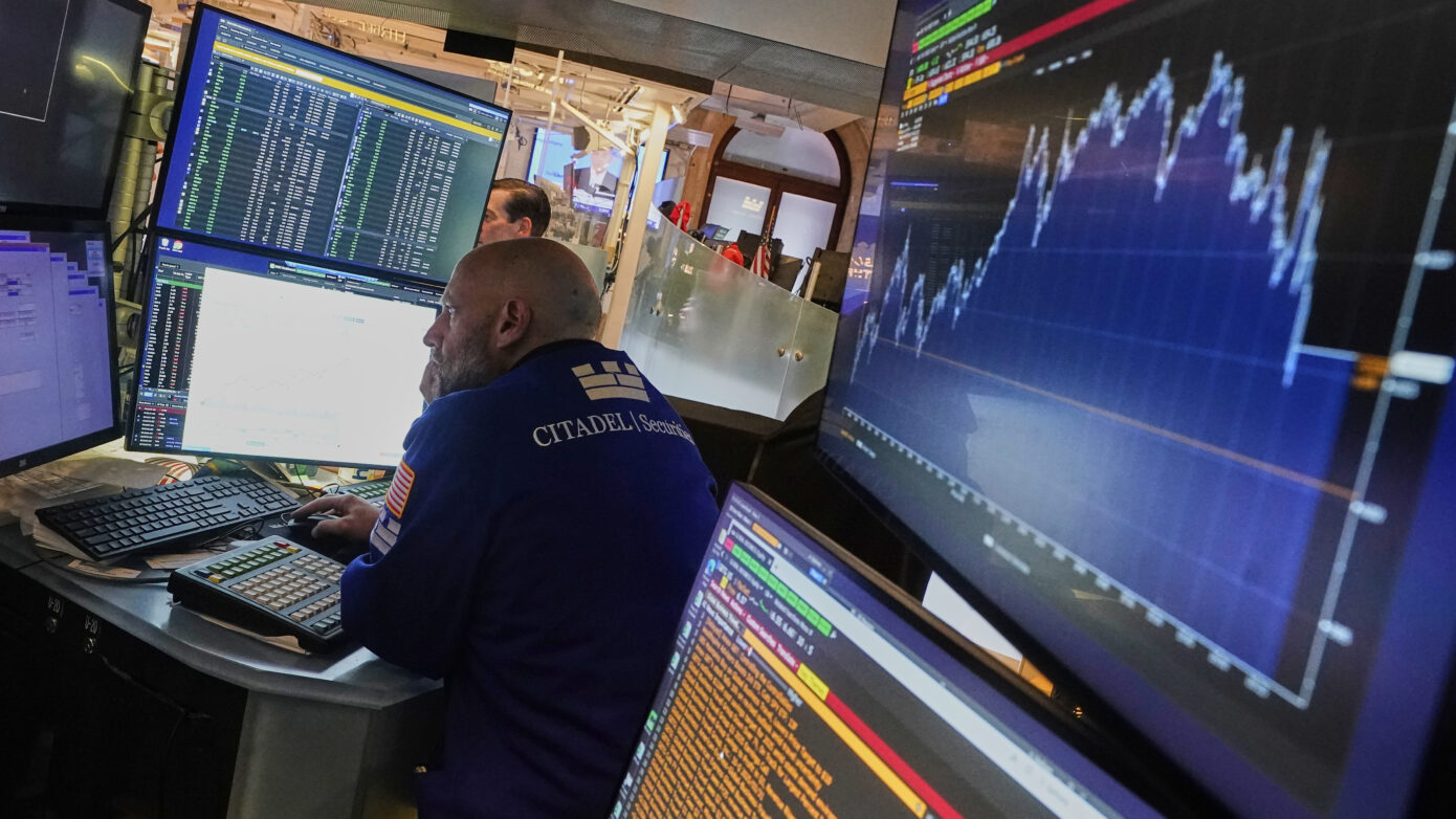 Βουτιά στη Wall Street λόγω ανησυχιών για εμπλοκή των ΗΠΑ στην κρίση Ισραήλ-Ιράν