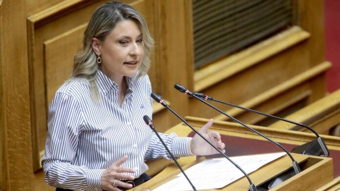 Χριστίνα Αλεξοπούλου για τον νέο ΚΟΚ: Το όριο των 30 χλμ/ώρα είναι σωτηρία
