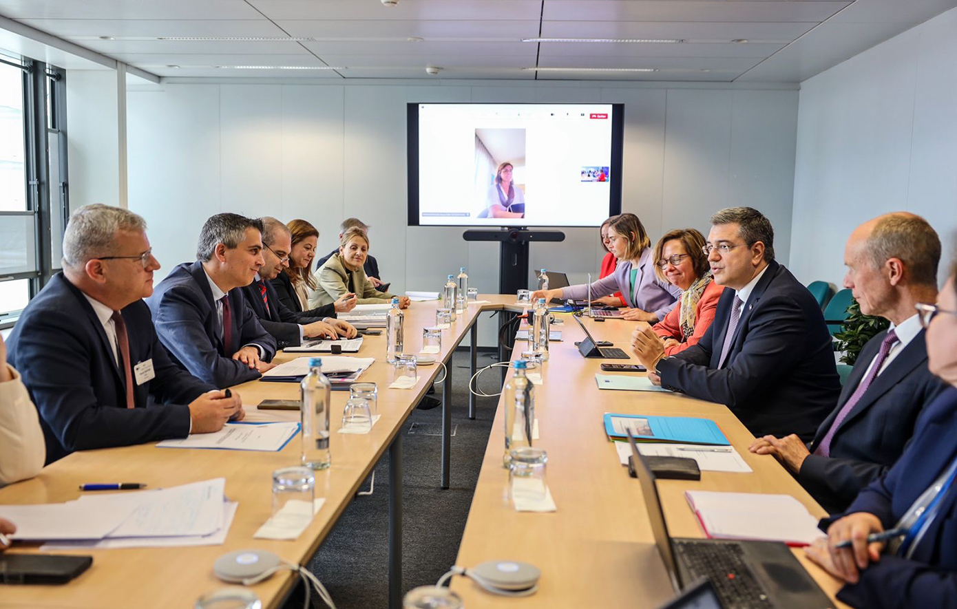 Επαφές του Χρίστου Δήμα στις Βρυξέλλες για αεροναυτιλία και άξονα συνεργασίας Ελλάδας – Βουλγαρίας – Ρουμανίας