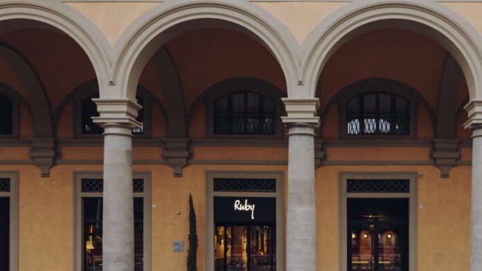 Η Ruby Hotels εισάγει το Lean Luxury στην καρδιά της Αθήνας