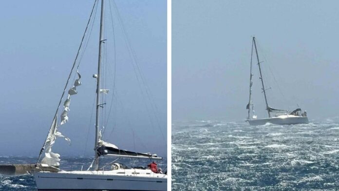 Ιστιοφόρο παλεύει με τα κύματα για να καταφέρει να προσεγγίσει το λιμάνι της Τήνου – Δείτε βίντεο