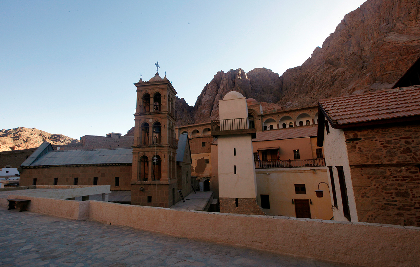 Λοβέρδος για Μονή του Σινά: Αναδεικνύει γκρίζα σημεία που απαιτούν διευκρίνιση, εξαιρετικά ευαίσθητο το ζήτημα της ιδιοκτησίας