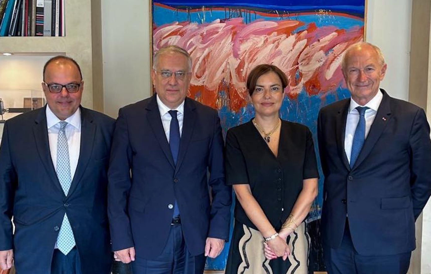 Τάκης Θεοδωρικάκος: Στηρίζουμε και επιταχύνουμε τις παραγωγικές επενδύσεις των γαλλικών εταιρειών