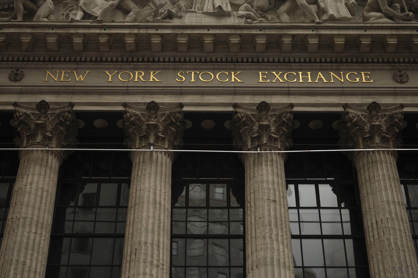 Μεικτές αντιδράσεις στη Wall Street εξαιτίας της κλιμάκωσης Ισραήλ – Ιράν