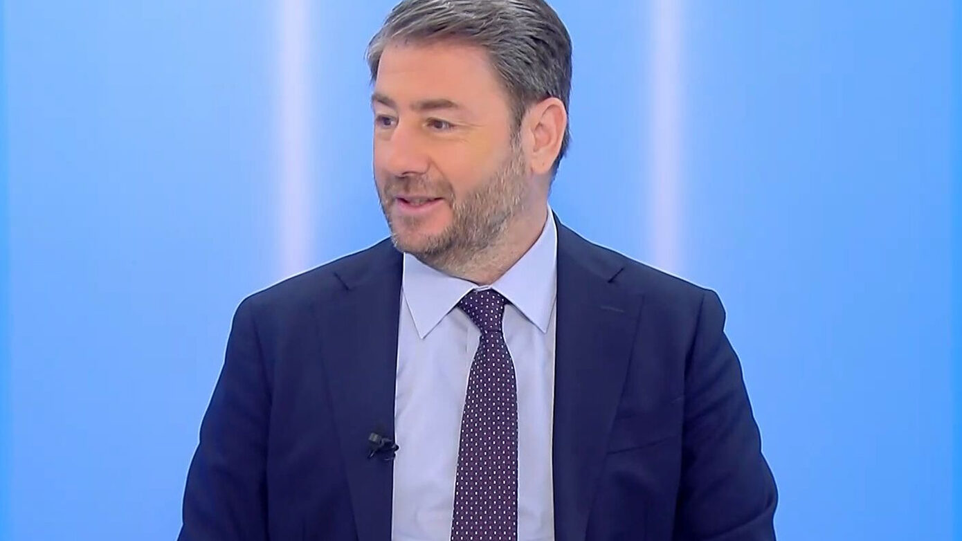 Πυρά Ανδρουλάκη κατά ΝΔ: Η Βουλή μετατράπηκε σε πλυντήριο ποινικών ευθυνών του Καραμανλή με σφραγίδα Μητσοτάκη
