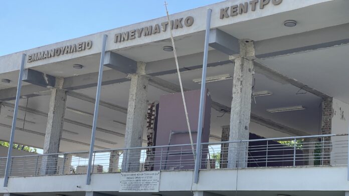 Δ.Τυρνάβου: Προχωρά ταχύτατα η ανακαίνιση του ιστορικού Εμμανουήλειου Πνευματικού Κέντρου