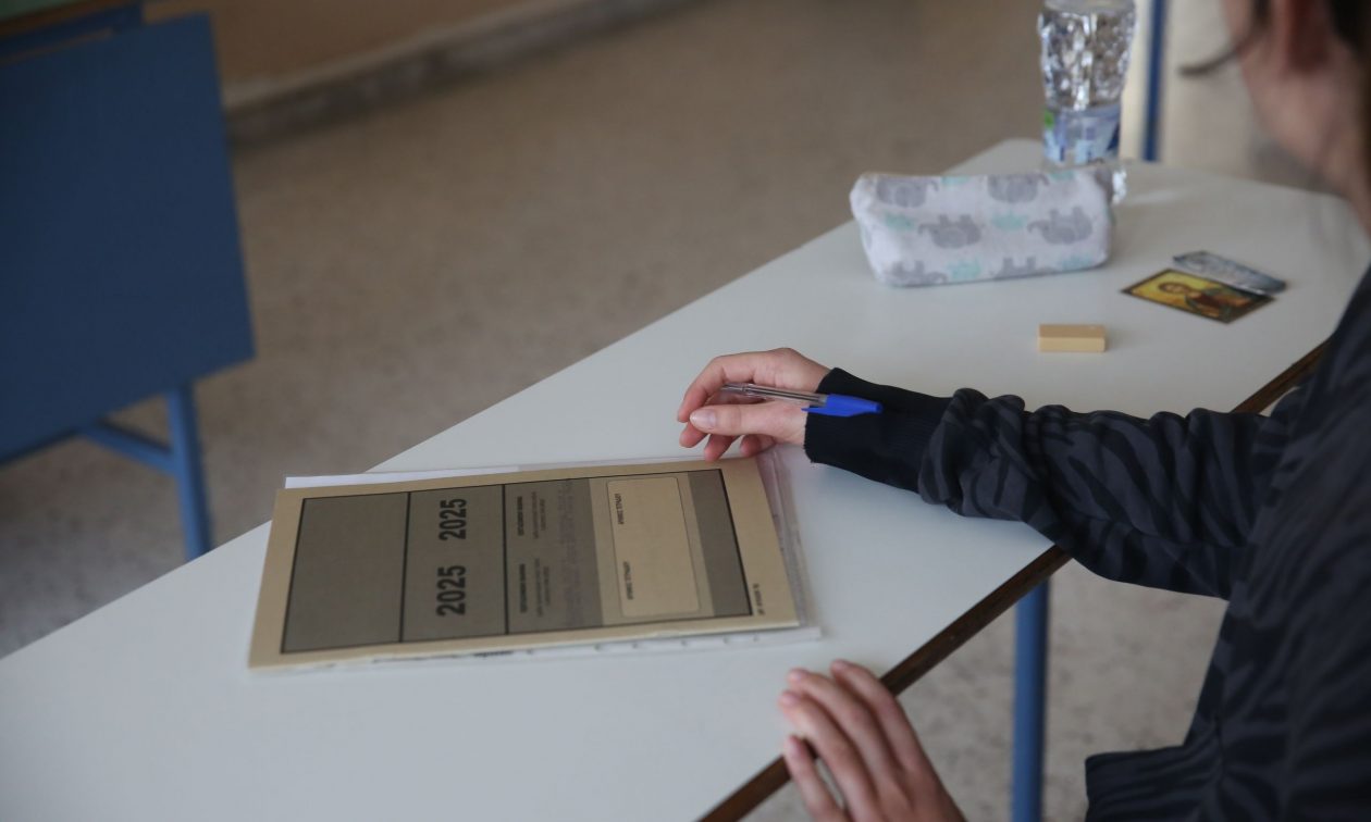 Πανελλήνιες 2025: Αποκαλύπτονται οι βαθμολογίες την Πέμπτη 26 Ιουνίου – Τέλος Ιουλίου οι βάσεις