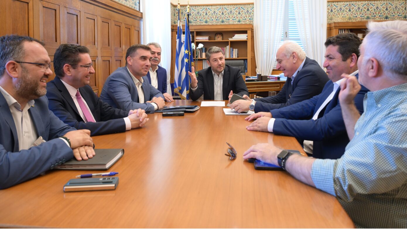 Συνάντηση ηγεσίας Ελληνικού Δικτύου Ανθεκτικών Πόλεων με τον Ν. Ανδρουλάκη