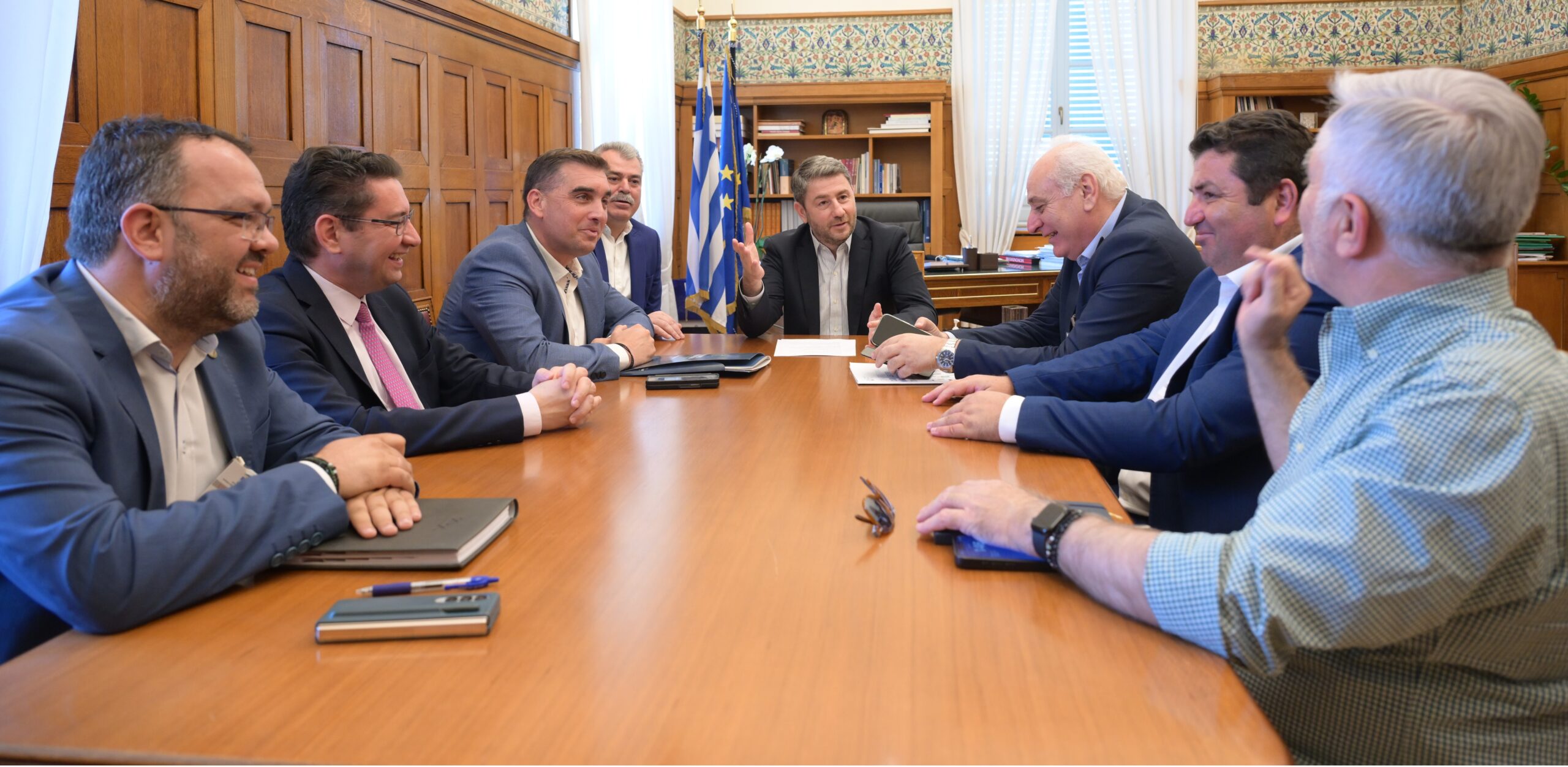 Συνάντηση ηγεσίας Ελληνικού Δικτύου Ανθεκτικών Πόλεων με τον Ν. Ανδρουλάκη