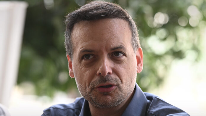 Χάρης Δούκας: «Δεν θα επιτρέψουμε το κέντρο της Αθήνας να μετατραπεί σε αποθήκη ψυχών με φαινόμενα γκετοποίησης»