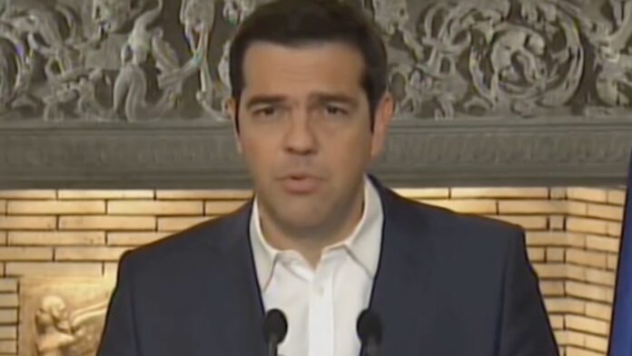 Σαν σήμερα 27 Ιουνίου: Ο Αλέξης Τσίπρας συγκλονίζει την Ευρώπη ανακοινώνοντας δημοψήφισμα – Το «Όχι» που έγινε «Ναι σε όλα»