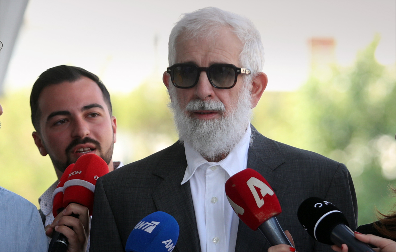 Πέτρος Φιλιππίδης: Με αποκαλύψεις επιστρέφουμε – Δεν ζητώ τον οίκτο σας, δεν θέλω τη λύπησή σας