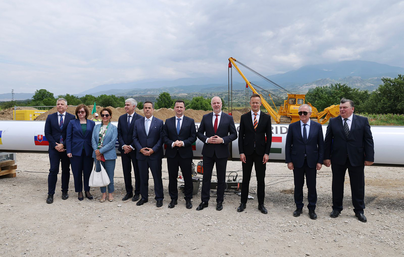 Η Ελλάδα μεταμορφώνει τον ενεργειακό χάρτη ολόκληρης της Ευρώπης: Η στρατηγική σημασία του Κάθετου Διαδρόμου Φυσικού Αερίου