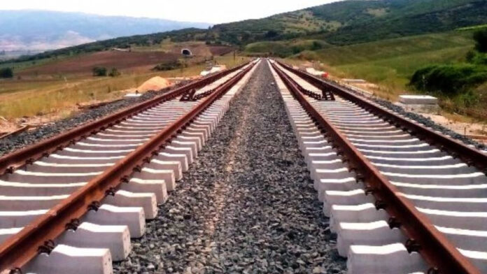 Σε δημόσια διαβούλευση το νομοσχέδιο για τον σιδηρόδρομο
