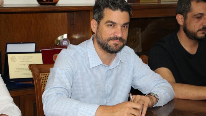 Κατεδάφιση και ανάπλαση του εμβληματικού πρώην ΙΚΑ στην καρδιά των Χανίων