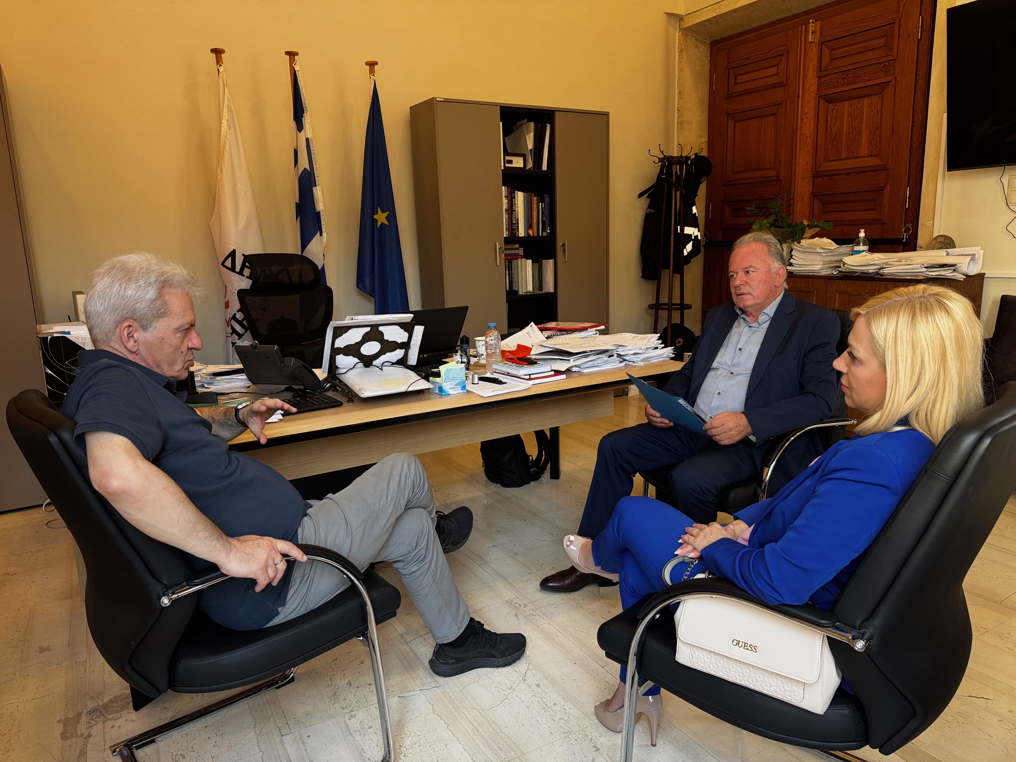 Συνάντηση κορυφής Δημάρχου Ηρακλείου με τον Διοικητή του Βενιζελείου Νοσοκομείου