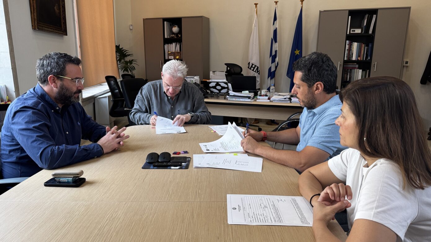 Δ.Ηρακλείου Κρήτης: Εντυπωσιακή Έκθεση Κειμηλίων Εθνικής Αντίστασης