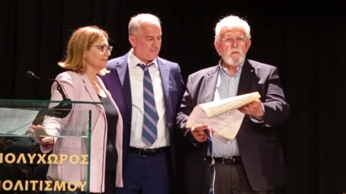 Επίτιμος Δημότης Ήλιδας o ζωγράφος Kristo Defrim Hasa