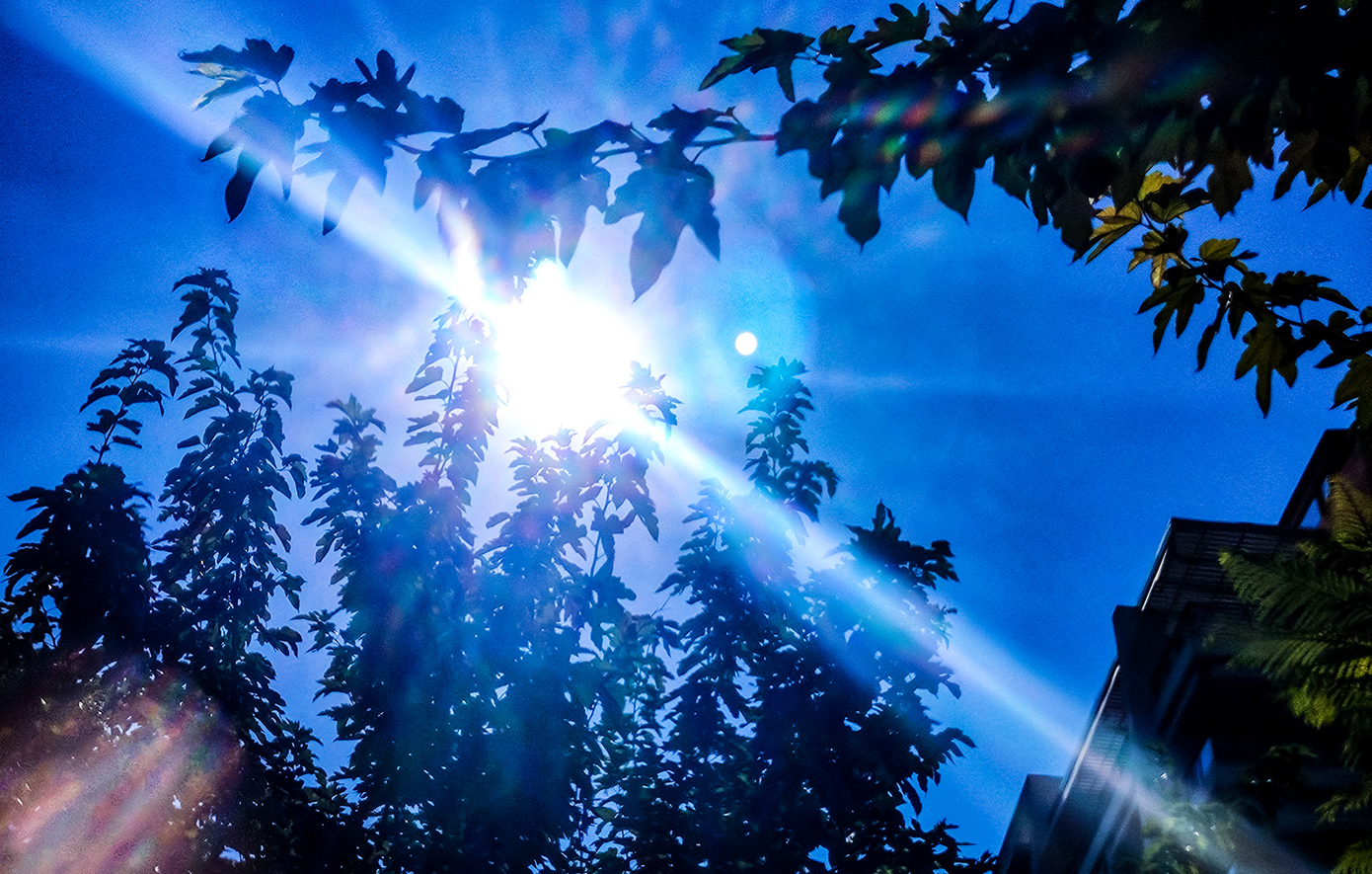 Καιρός: Έρχεται ο πρώτος σφοδρός καύσωνας – Το φαινόμενο «Urban Heat Island» με θερμοκρασίες έως και 42 βαθμούς