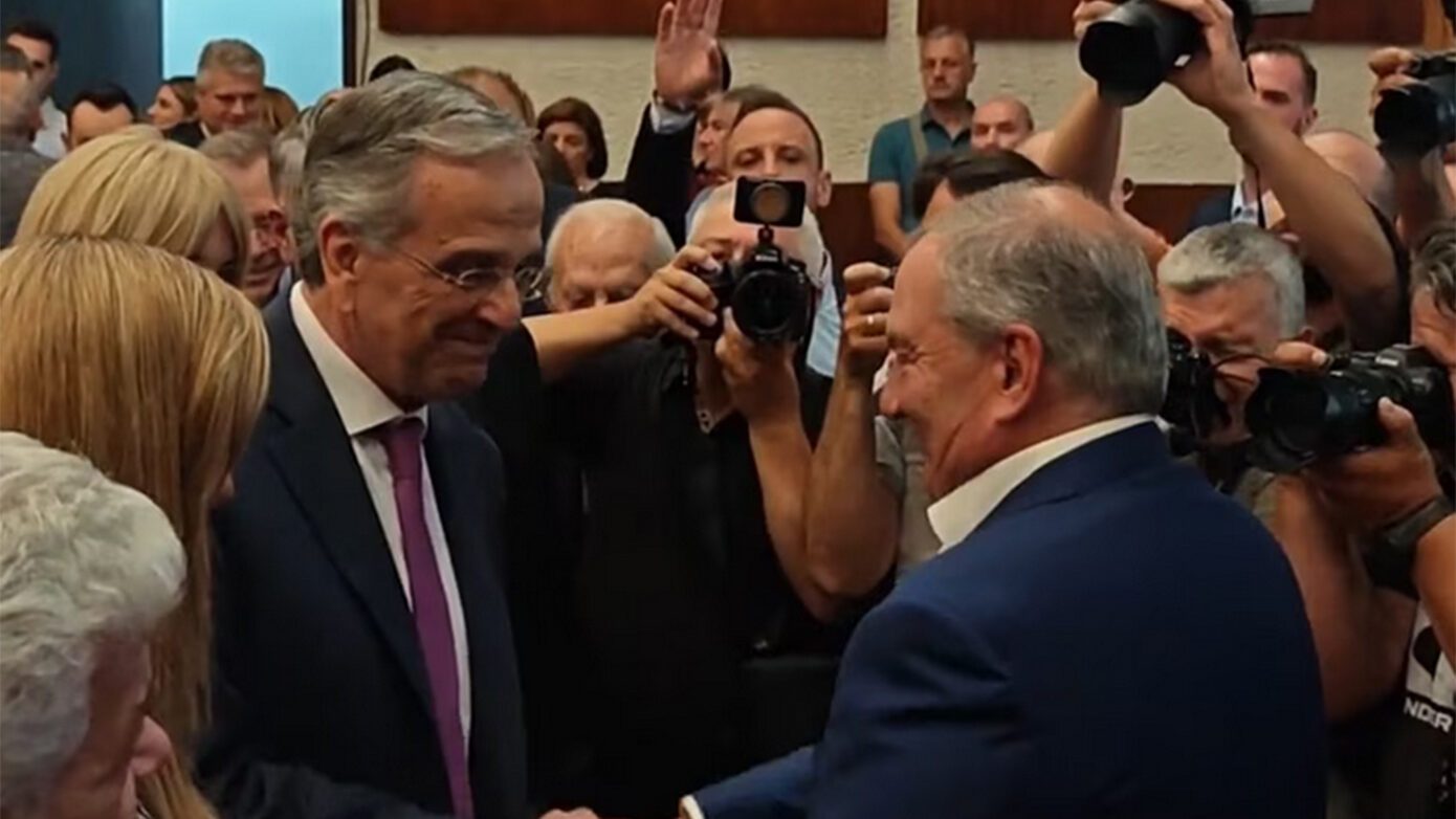Μύδροι Καραμανλή κατά Ευρωπαϊκής Ένωσης και Τουρκίας – Ηχηρή κοινή εμφάνιση με Σαμαρά στο Πολεμικό Μουσείο