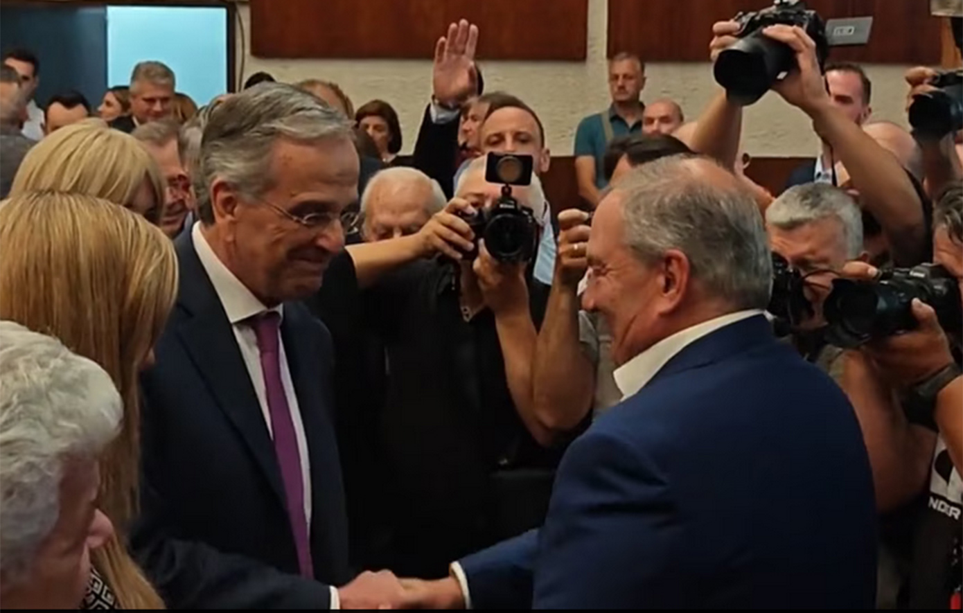 Μύδροι Καραμανλή κατά Ευρωπαϊκής Ένωσης και Τουρκίας – Ηχηρή κοινή εμφάνιση με Σαμαρά στο Πολεμικό Μουσείο