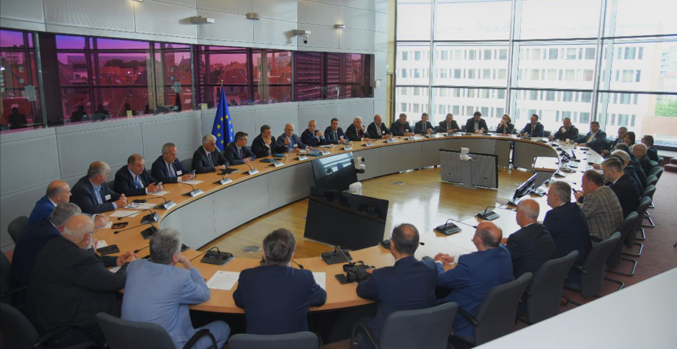 ΚΕΔΕ: Στις Βρυξέλλες πραγματοποιήθηκε η κρίσιμη συνεδρίαση του Διοικητικού Συμβουλίου