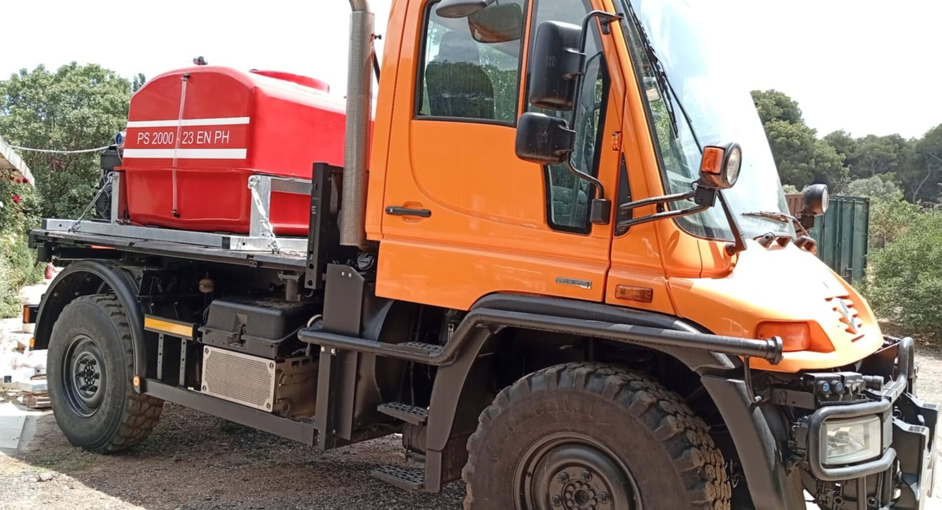 Δ. Κηφισιάς: Θωρακίζεται η Πολιτική Προστασία με το υπερσύγχρονο Unimog