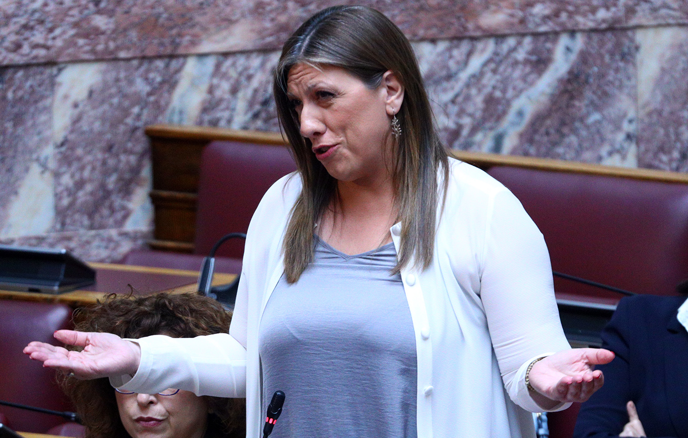 Live η μάχη στην Προανακριτική – Σφοδρή αντιπαράθεση Κωνσταντοπούλου – Μάντζου για τη διαδικασία της συζήτησης στην Ολομέλεια