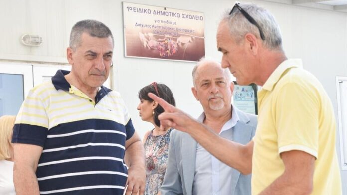 Ο Περιφερειάρχης Θεσσαλίας επισκέφθηκε το 1ο Ειδικό Δημοτικό Σχολείο Λάρισας
