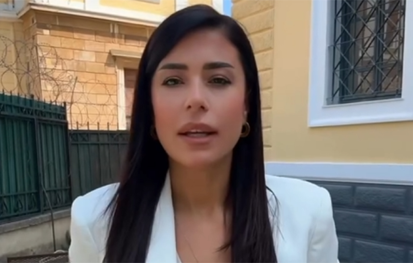 Αγωγή της Αφροδίτης Λατινοπούλου κατά της Εθνικής Πινακοθήκης: «Ξεσπούν τα κόμπλεξ τους εις βάρος της Ορθοδοξίας»