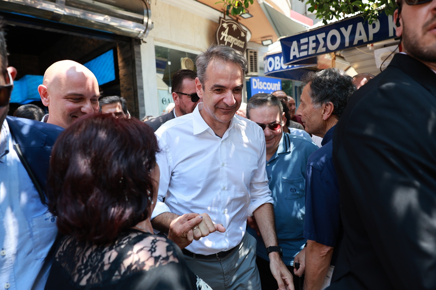 Ο πήχης Μητσοτάκη και το «φορτωμένο» καλάθι της ΔΕΘ