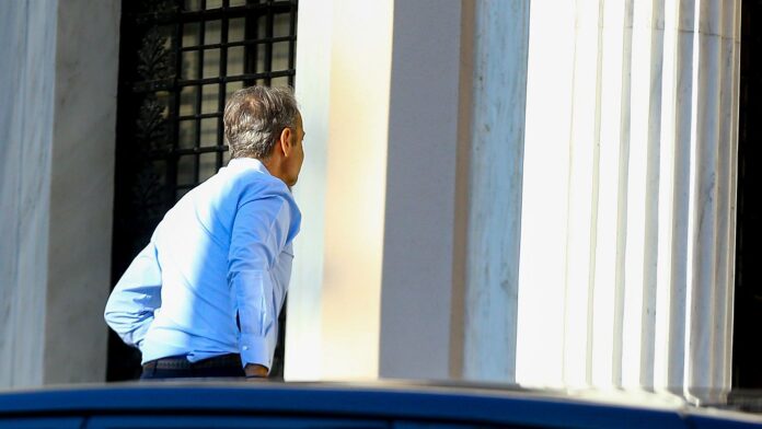 Συνεδριάζει το ΚΥΣΕΑ υπό τον πρωθυπουργό Κυριάκο Μητσοτάκη για τις κρίσιμες εξελίξεις στη Μέση Ανατολή