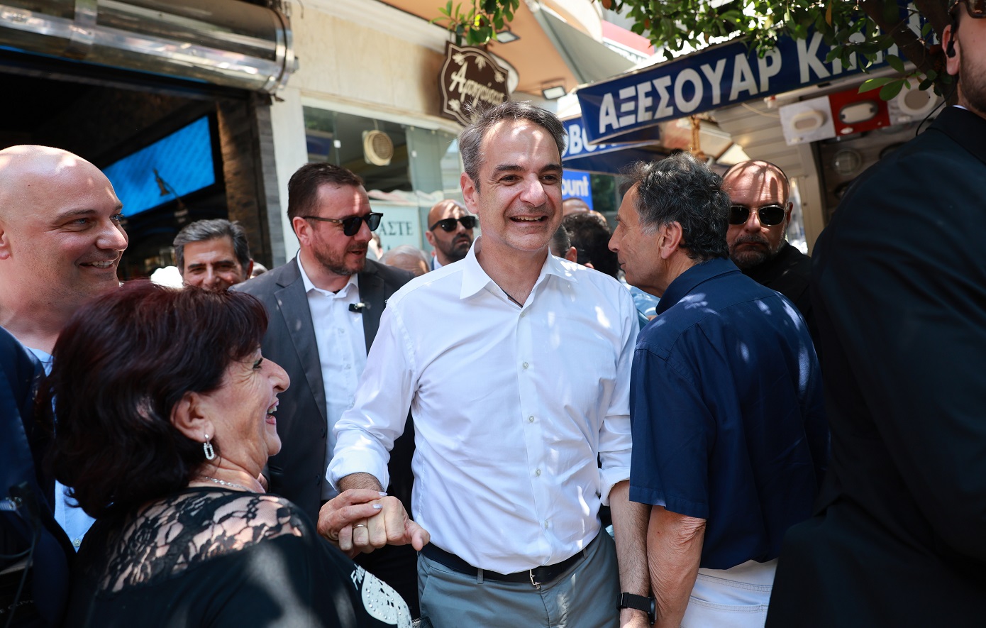 Τηλεφωνική συνομιλία Μητσοτάκη με τον Φρίντριχ Μερτς: Στο επίκεντρο η κρίση στη Μέση Ανατολή