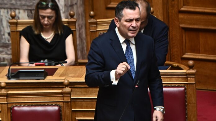 Χρήστος Μπουκώρος: Παραιτούμαι για λόγους ευθιξίας, δεν θα σηκώσω το βάρος όσων συμβαίνουν στον ΟΠΕΚΕΠΕ