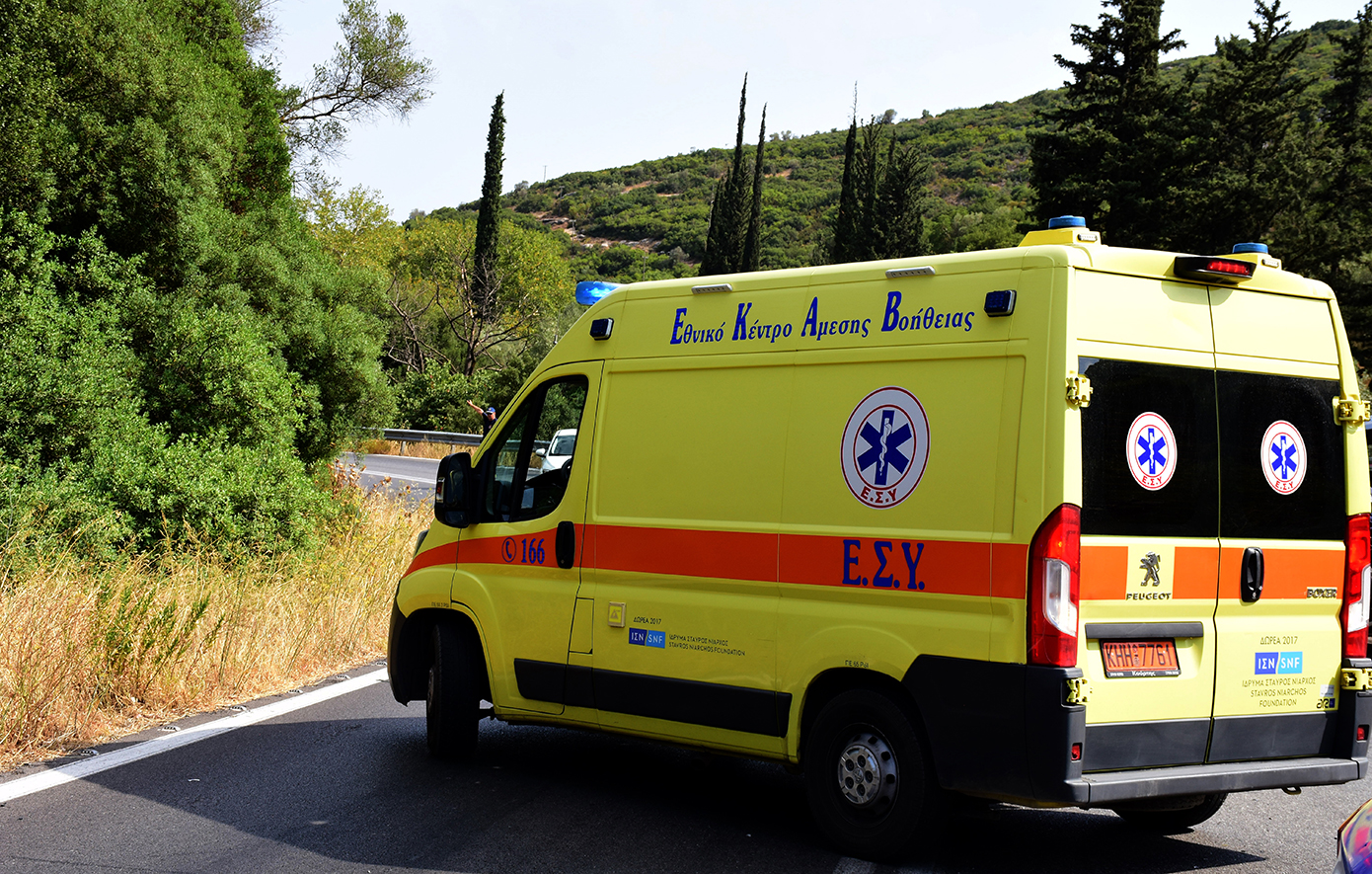 Τραυματίστηκαν επτά Σέρβοι σε σοβαρό τροχαίο έξω από το Σιδηρόκαστρο