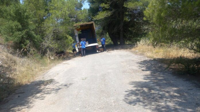 Δ. Ωρωπού: Πιάστηκαν στα πράσα να εγκαταλείπουν παράνομα σύμμεικτα υλικά – ογκώδη