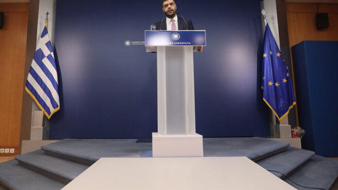 Μαρινάκης για τον πήχη στη Βουλή: Για εμάς ο αριθμός είναι το 155