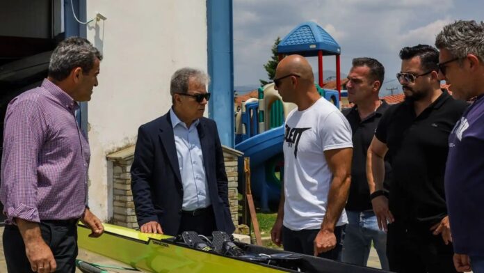 Π.Δ.Μ: Εντυπωσιακό κωπηλατικό σκάφος αποκτά ο Ναυτικός Όμιλος Μαυροχωρίου