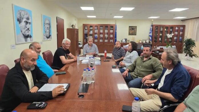 Συνάντηση Αμανατίδη με εκπροσώπους Λαϊκών Αγορών: Τι συζητήθηκε στη Δυτική Μακεδονία