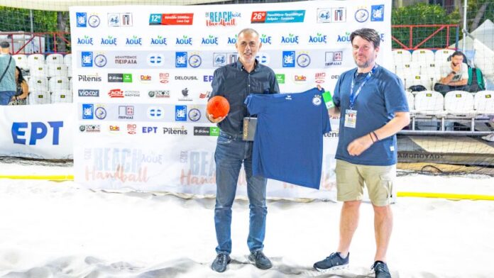 Το «Piraeus Beach Handball 2025» κατέκτησε την καρδιά του Πειραιά