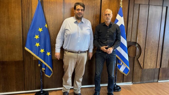 Συνάντηση-κλειδί Δημάρχου Πειραιά με τον Υπουργό Εσωτερικών