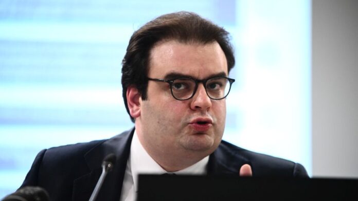 Πιερρακάκης σε Eurogroup και ECOFIN: Να σπάσουμε τα εσωτερικά δεσμά για να απογειώσουμε την ανταγωνιστικότητα της ΕΕ