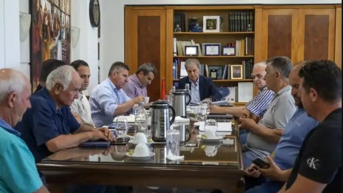 Νέα σύσκεψη του Περιφερειάρχη με τον ΤΟΕΒ Βασιλειάδας… στην καρδιά της Καστοριάς