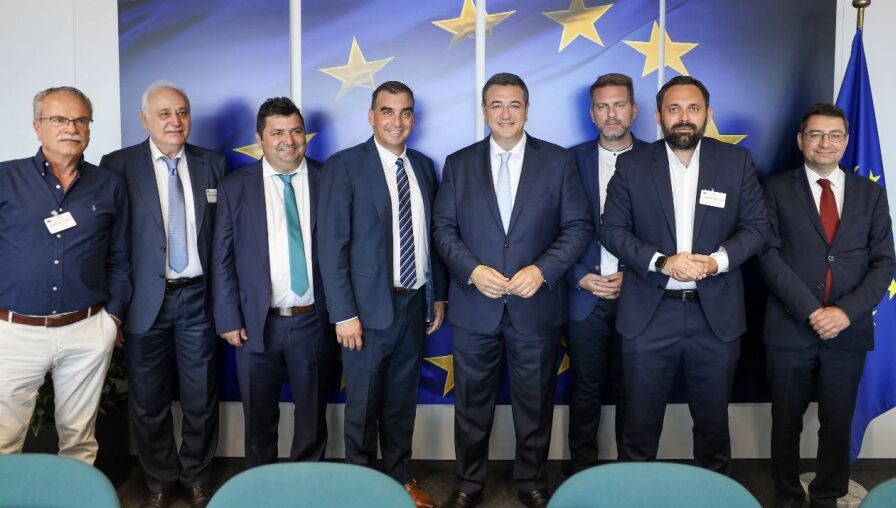 Ο Δήμαρχος Πλατανιά στη σημαντική συνάντηση του Ελ.Δ.Α.Π. με τον Απ. Τζιτζικώστα