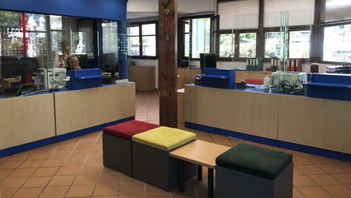 Εγκαινιάστηκαν τα ανανεωμένα ΚΕΠ του Δήμου Πυλαίας-Χορτιάτη