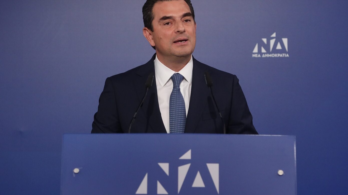 Ο Κώστας Σκρέκας αναλαμβάνει γραμματέας της ΝΔ: «Σε αυτό το ταξίδι δεν περισσεύει κανείς και είναι το χρέος μας προς το μέλλον»