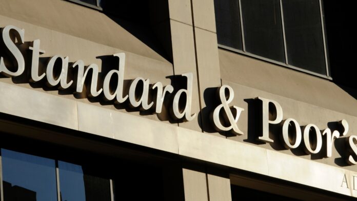 «Πράσινο φως» από Standard & Poors για την ταχύτερη αποπληρωμή των δανείων του πρώτου μνημονίου