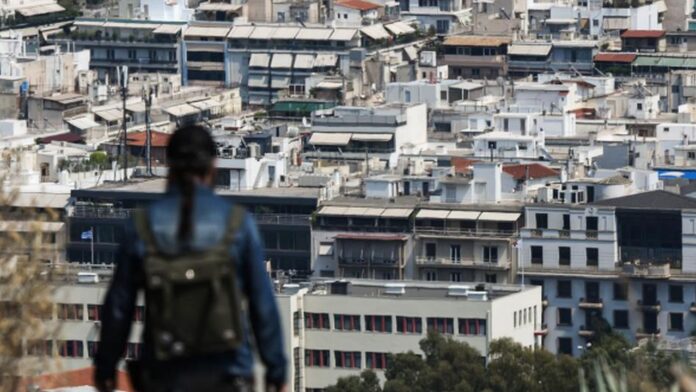 Η στεγαστική κρίση χτυπά αλύπητα τις ευάλωτες ομάδες, βαθαίνοντας τις κοινωνικές και οικονομικές ανισότητες στην Ευρώπη
